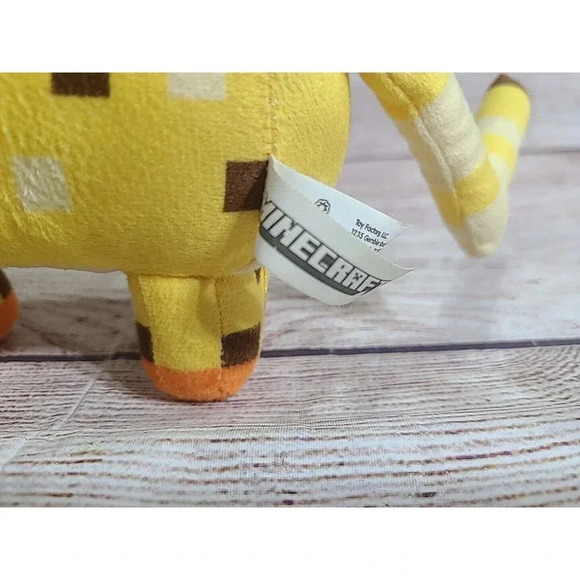 Toy Factory Mojang Minecraft Plush Ocelot Stuffed Animal Yellow 8" 2021 New - Picture 6 of 6